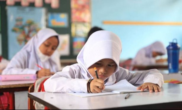 sekolah gratis
