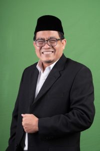 Nana Sudiana (Direktur Akademizi LAZNAS IZI)