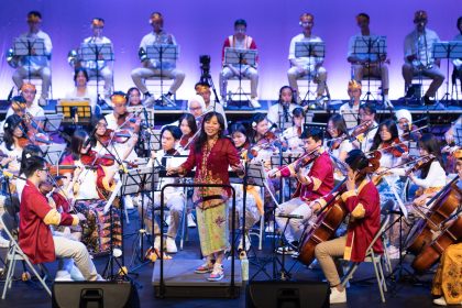 Dr. Nathania Karina bersama TRUST Orchestra